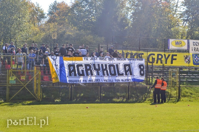 Elbląg, Na mecz do Wejherowa wybrała się spora grupa elbląskich kibiców