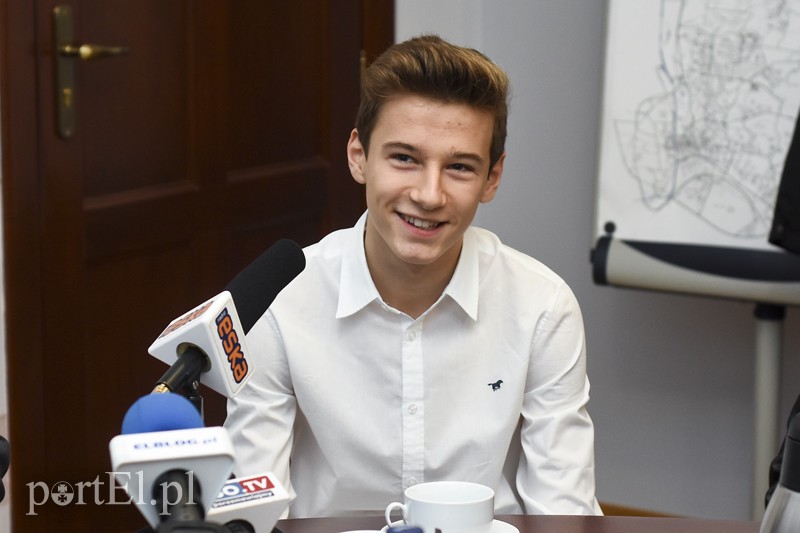 Elbląg, Kacper Lewalski, złoty medalista Mistrzostw Polski Młodzików na 1000m. Elbląg, Kacper Lewalski, złoty medalista Mistrzostw Polski Młodzików na 1000m.