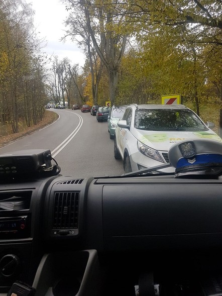 Elbląg, Ruch przy cmentarzu w obie strony Elbląg, Ruch przy cmentarzu w obie strony