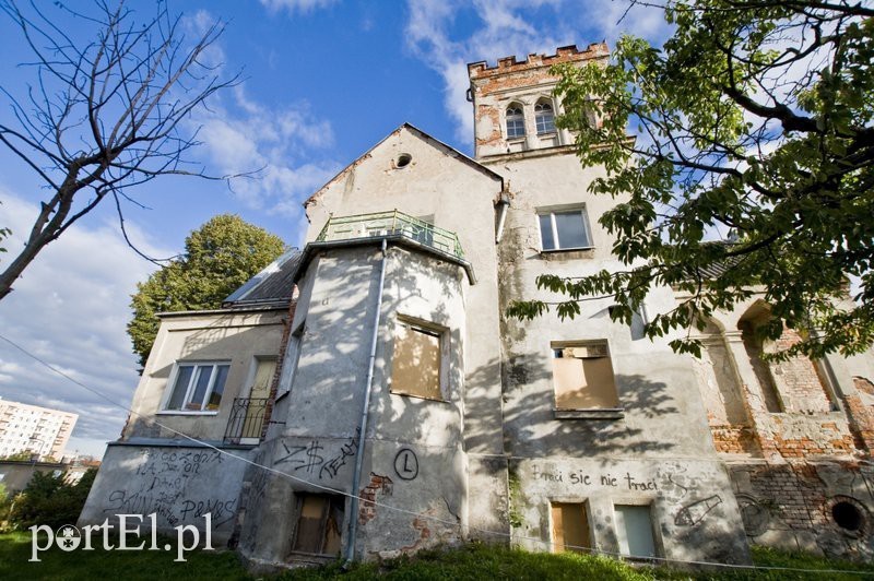 Elbląg, Po trzech latach poszukiwań w końcu znalazł się kupiec!