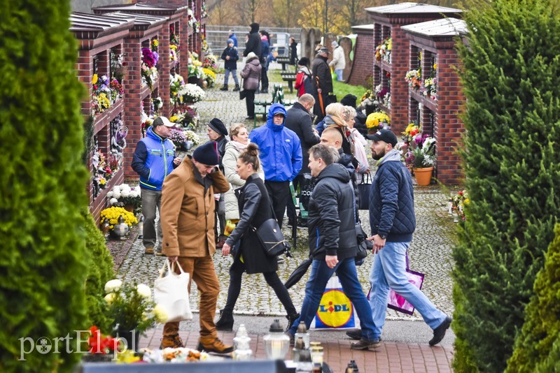 Elbląg, Uwaga, ruch jednokierunkowy na Dębicę