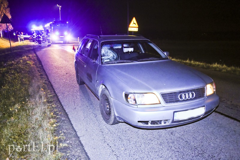 Elbląg, Potrącenie na ciemnej drodze. Pieszy nie miał odblasków