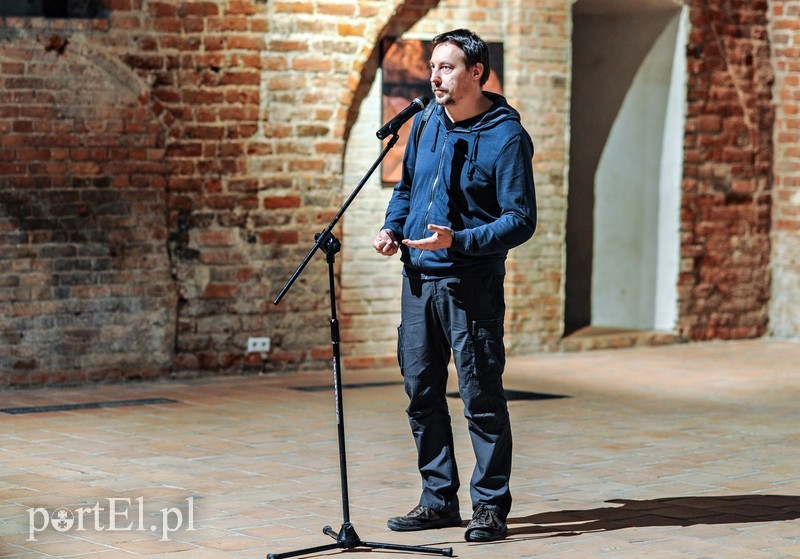 Elbląg, Sławomir Lipnicki opowiada o Omdleniu (foto Anna Dembińska)