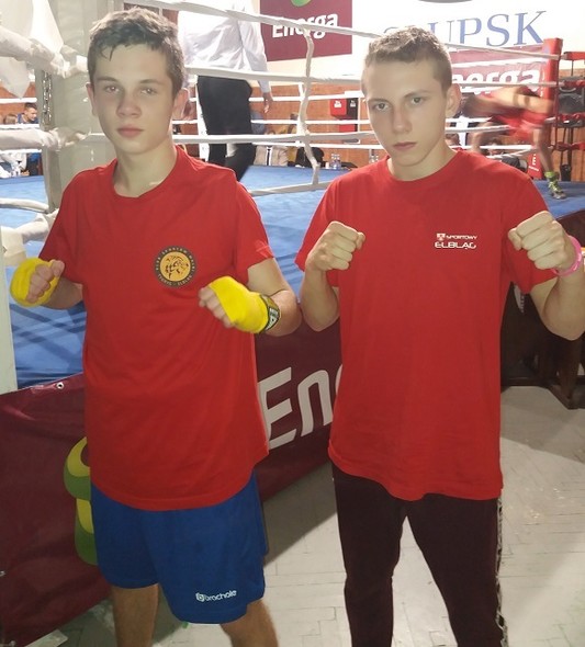Elbląg, Stempniewski i Bujalski z kompletem punktów  (boks)