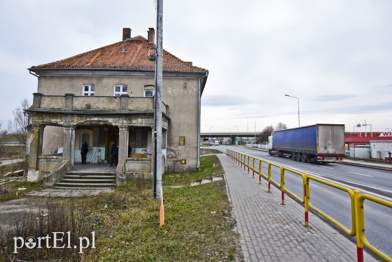 Elbląg, Willa Thiessena przy ul. Warszawskiej 142 a to spory kłopot dla miasta Elbląg, Willa Thiessena przy ul. Warszawskiej 142 a to spory kłopot dla miasta