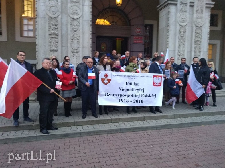 Elbląg, Życzenia sędziów na rocznicę niepodległości