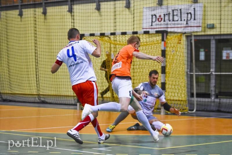 Elbląg, W niedzielę (18 listopada) futsal w hali MOS przy ul. Kościuszki