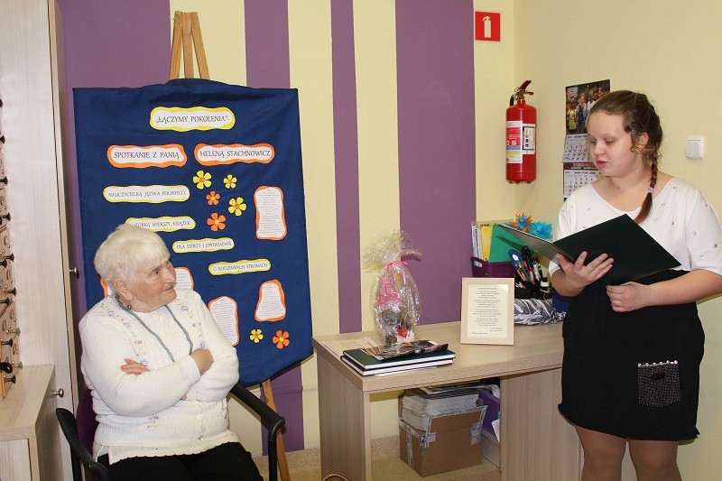 Elbląg, Niezapomniana Babcia Agatka gościem w SP nr 14 Elbląg, Niezapomniana Babcia Agatka gościem w SP nr 14