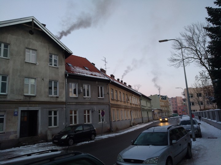 Elbląg, Miasto walczy z trucicielami