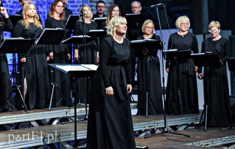 Elbląg, Cantata edukacyjnie Elbląg, Cantata edukacyjnie