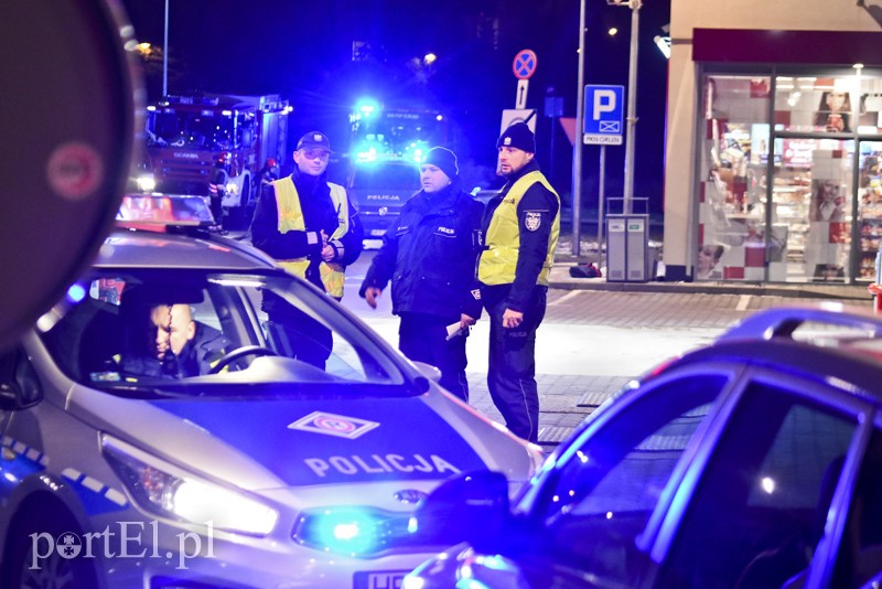 Elbląg, Bomba na stacji paliw, na szczęście to tylko głupi "żart" Elbląg, Bomba na stacji paliw, na szczęście to tylko głupi "żart"