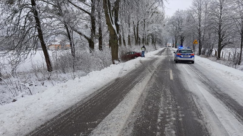 Elbląg, Trudne warunki na drogach – kierowco zwolnij! Elbląg, Trudne warunki na drogach – kierowco zwolnij!