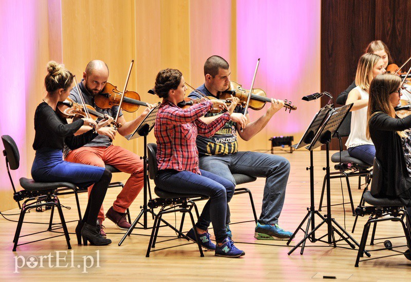 Elbląg, Otwarta próba pełna smyczkowych wrażeń