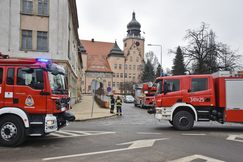 Elbląg, To już trzeci alarm bomowy w Urzędzie Miejskim w ciągu ostatnich dni