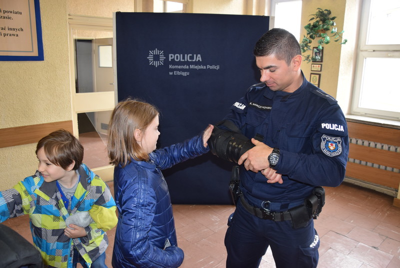 Elbląg, Dzień Wagarowicza spędzili na komendzie