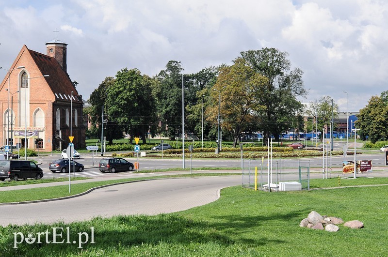 Elbląg, Pojeździmy po rondzie Zamech