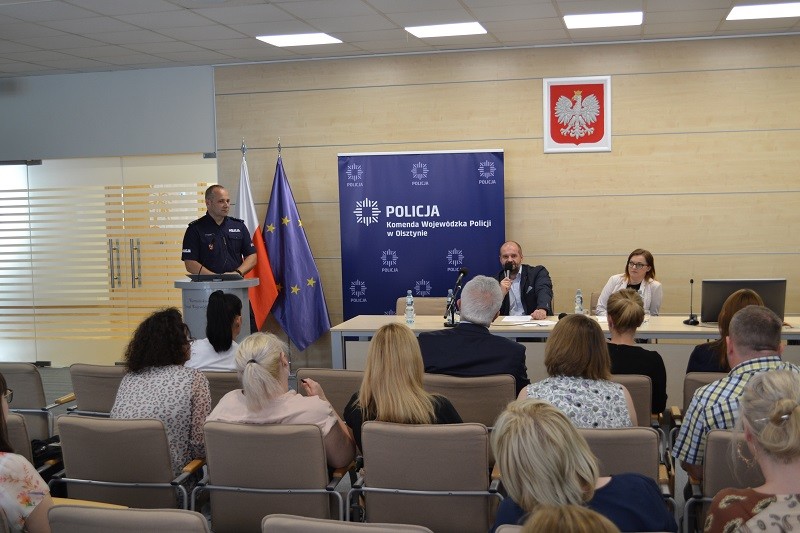 Elbląg, Policjanci z Elbląga mówili nie tylko o „dopalaczach”