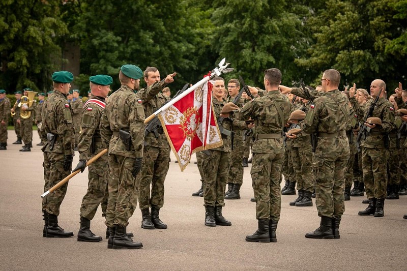 Elbląg, Po przysiędze rozpoczynają trzyletnie szkolenie