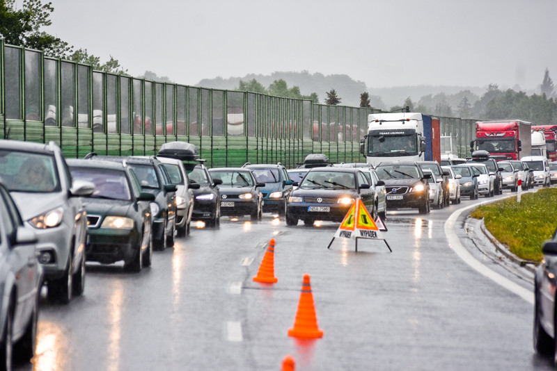 Elbląg, Kierowcy zmierzający w kierunku Warszawy stoją w "korku"