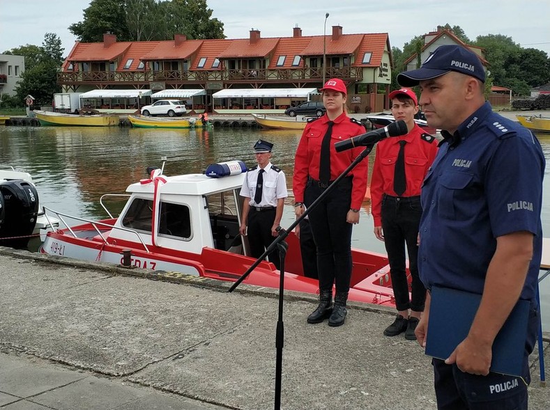 Elbląg, Policyjna łódź znalazła nowych właścicieli Elbląg, Policyjna łódź znalazła nowych właścicieli