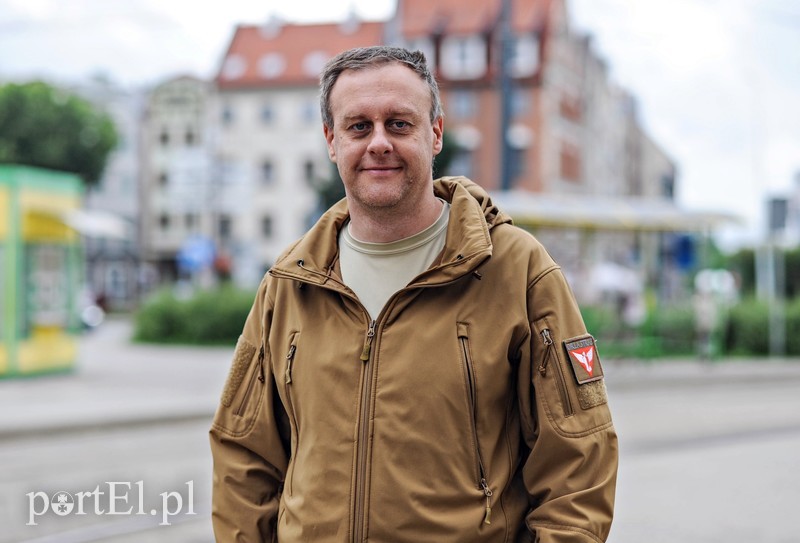 Elbląg, Bartisz Rutkowski pomaga ofiarom konfliktu w płn. Iraku Elbląg, Bartisz Rutkowski pomaga ofiarom konfliktu w płn. Iraku