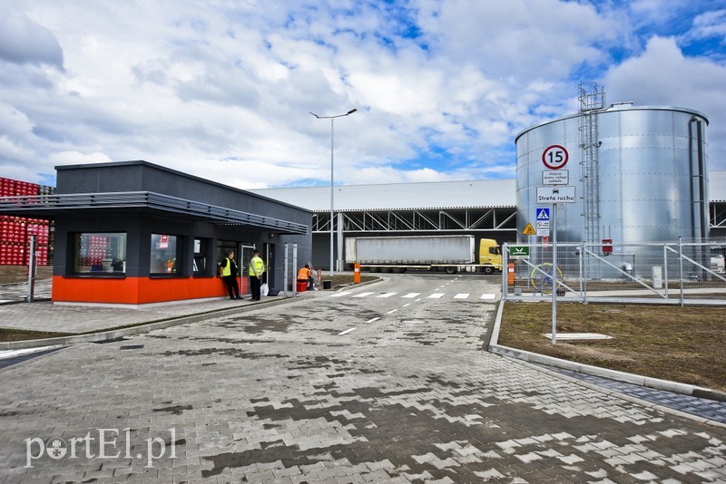 Elbląg, Pod wnioskiem do ZKM podpisało się ponad 40 pracowników centrum logistycznego na Modrzewinie