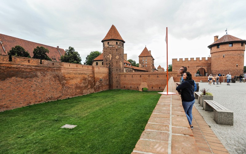 Elbląg, Stary i magiczny, taki jest tylko Malbork  (Cudze chwalicie, swego nie znacie, odcinek 6)