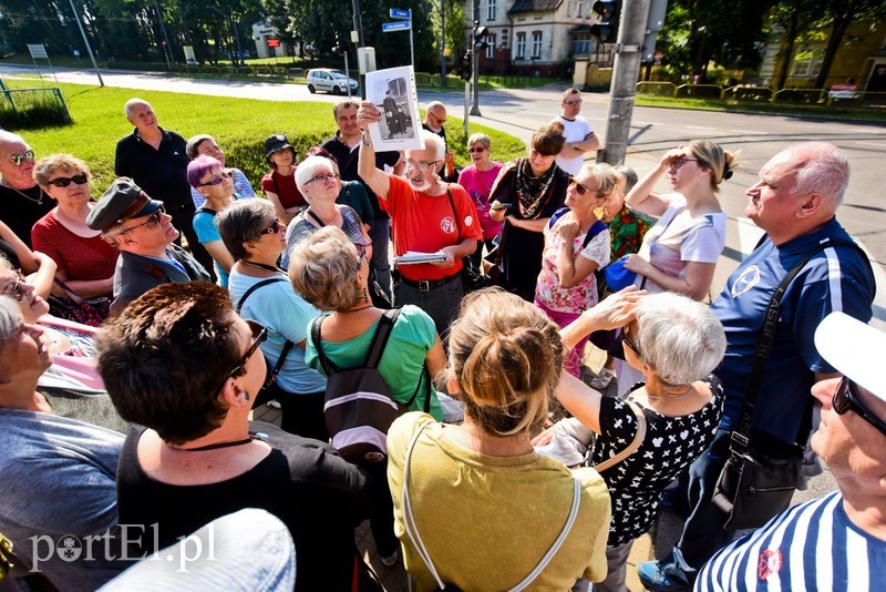 Elbląg, Sobota z przewodnikiem zaczęła się na pętli przy ul. Saperów