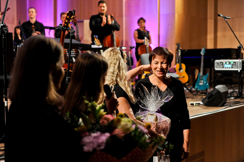 Elbląg, Bożenie Sielewicz dziękowali m.in. muzycy EOK Elbląg, Bożenie Sielewicz dziękowali m.in. muzycy EOK