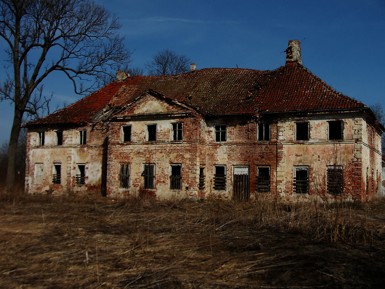 Elbląg, Jeden z budynków na terenie pałacowym