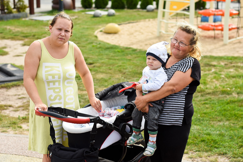 Elbląg, Kamila Weinert z dziećmi i mamą Katarzyną wierzą, że wrócą do swojego domu, Elbląg, Kamila Weinert z dziećmi i mamą Katarzyną wierzą, że wrócą do swojego domu,