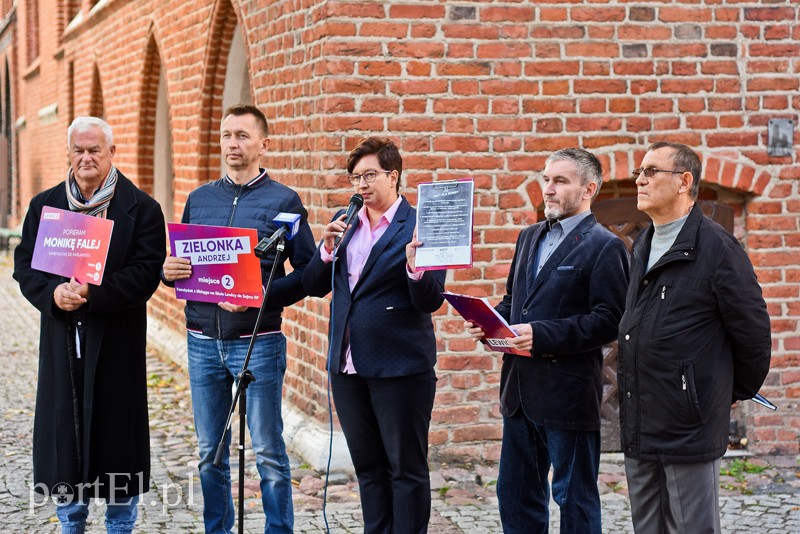 Elbląg, Kandydaci Lewicy zaprezentowlai swoje propozycje dla kobiet Elbląg, Kandydaci Lewicy zaprezentowlai swoje propozycje dla kobiet