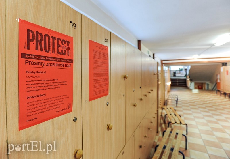 Elbląg, Nauczyciele będą protestować, ale po włosku Elbląg, Nauczyciele będą protestować, ale po włosku