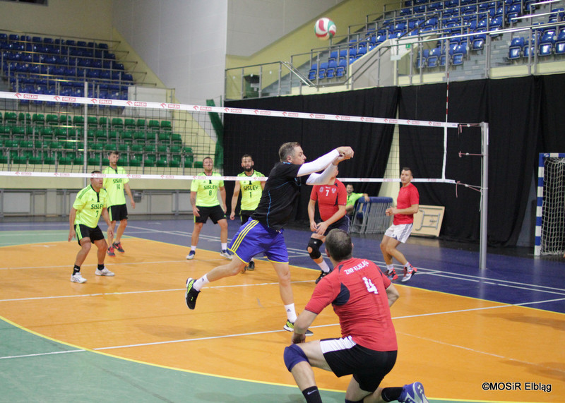 Elbląg, Ruszyła siatkarska liga MOSiR Elbląg, Ruszyła siatkarska liga MOSiR