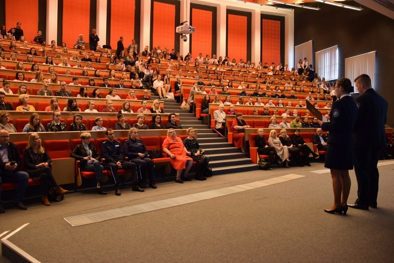 Elbląg, O cyberprzemocy na konferencji