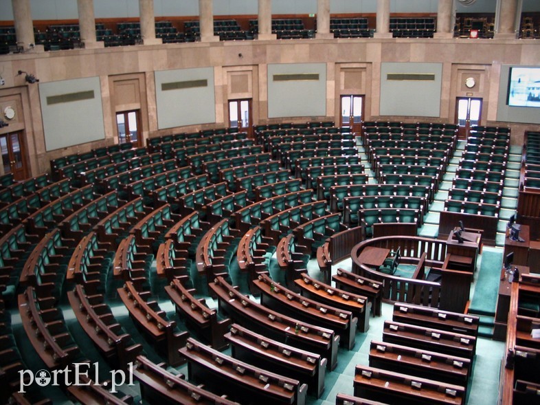 Elbląg, Parlamentarzyści trafili do komisji