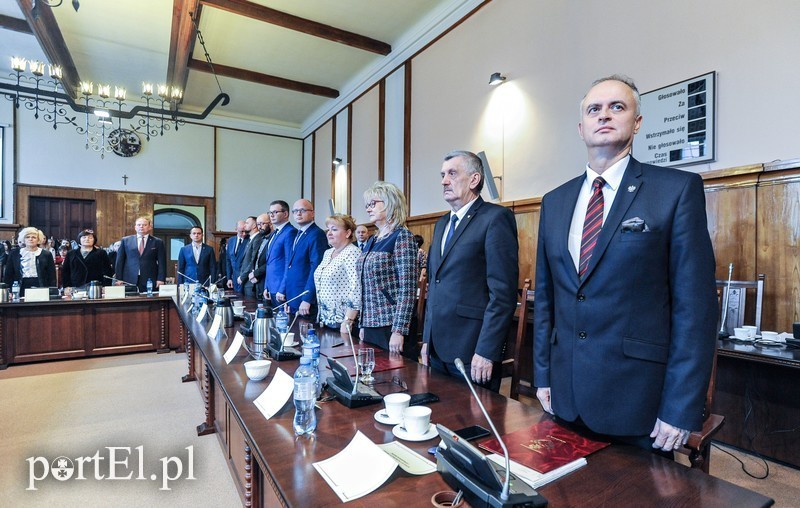 Elbląg, Radni PiS zarzucają prezydentowi lekceważnienie Rady Miejskiej Elbląg, Radni PiS zarzucają prezydentowi lekceważnienie Rady Miejskiej