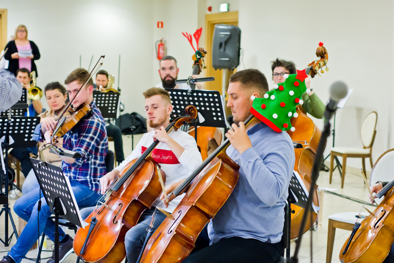Elbląg, Idą święta - czas na koncert bożonarodzeniowy EOK Elbląg, Idą święta - czas na koncert bożonarodzeniowy EOK