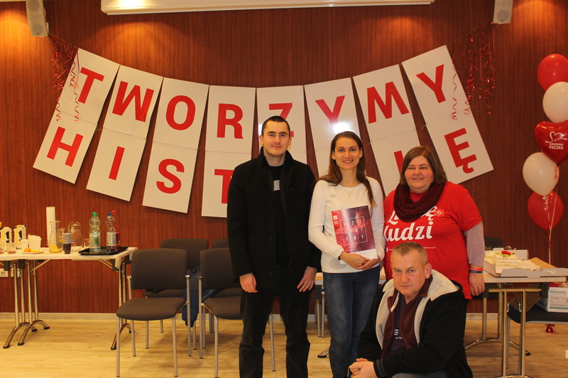 Elbląg, Katarzyna Grabowska (w środku) i Katarzyna Kozioł (z prawej w czerwonym) -
