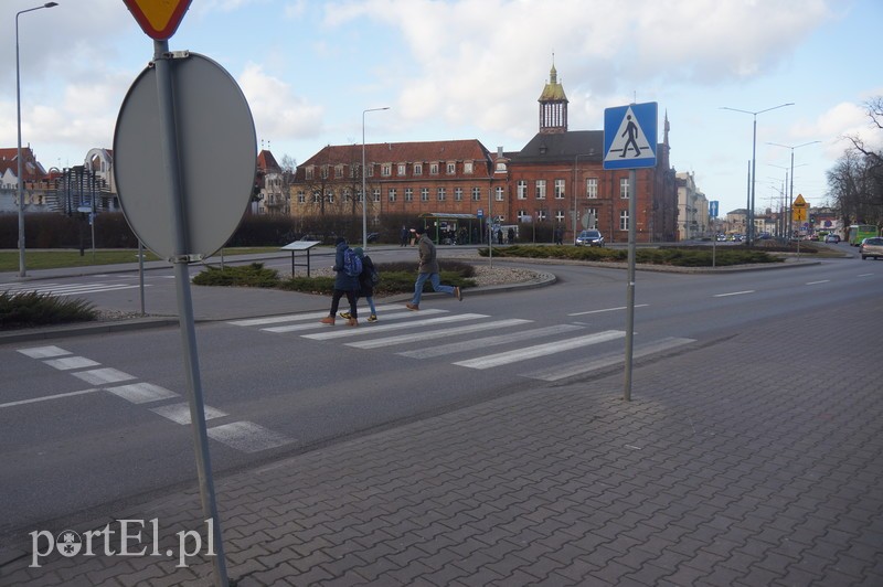 Elbląg, Na przejściu dla pieszych przy pl. Słowiańskim zostaną zamontowane "kocie oczka"