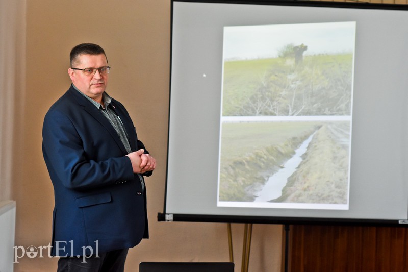 Elbląg, Dr Piotr Mańko wskazywał najważniejsze potrzeby melioracji Żuław