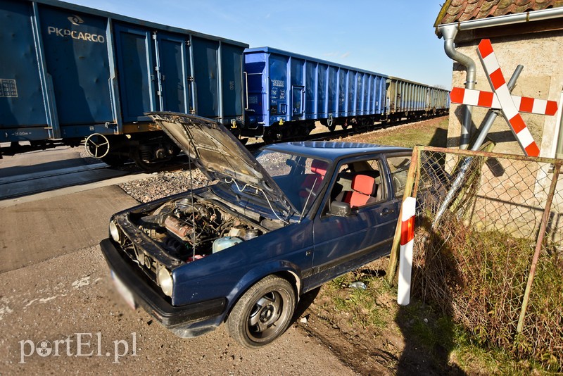 Elbląg, Zderzenie volkswagena z pociągiem towarowym Elbląg, Zderzenie volkswagena z pociągiem towarowym