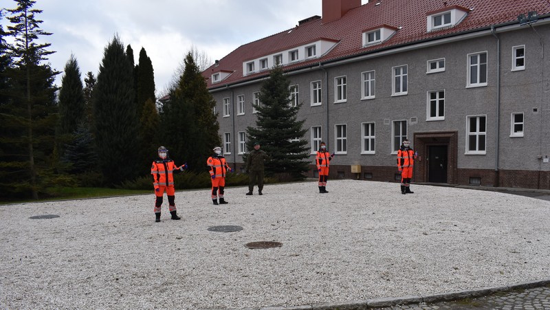 Elbląg, Jeden za wszystkich, wszyscy za jednego