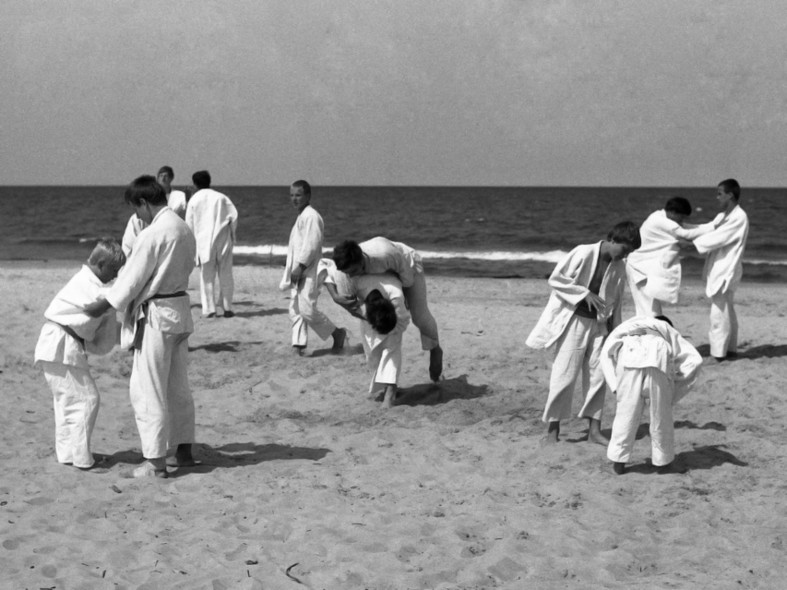 Elbląg, Trening judo na plaży