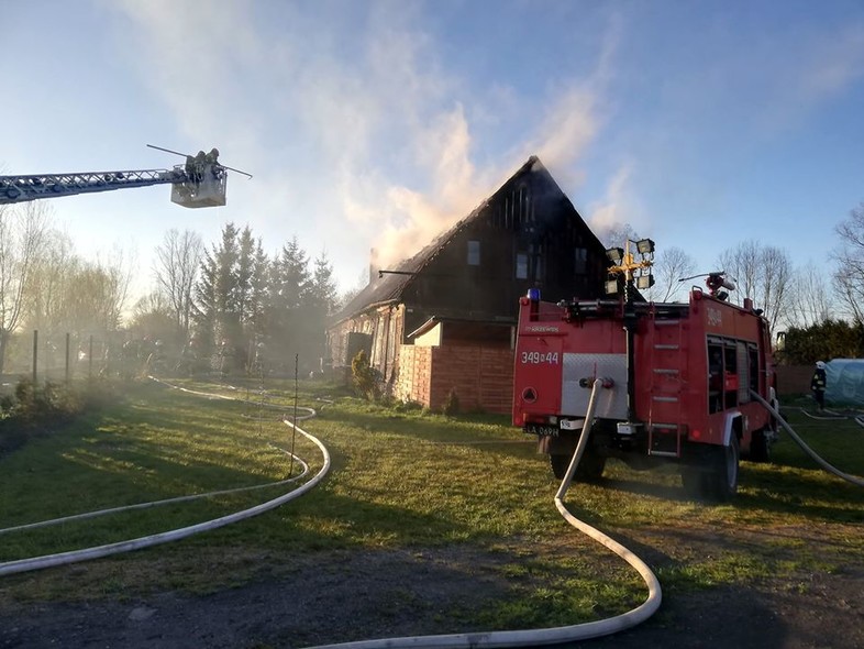 Elbląg, W wyniku pożaru spłonął dom w WIśniewie