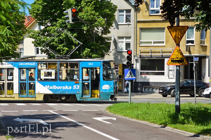 Elbląg, Czy tę sygnalizację należy wyłączyć? Elbląg, Czy tę sygnalizację należy wyłączyć?