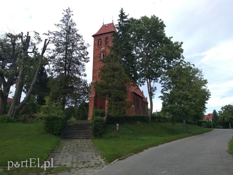 Elbląg, Gotycki kościół w Próchniku