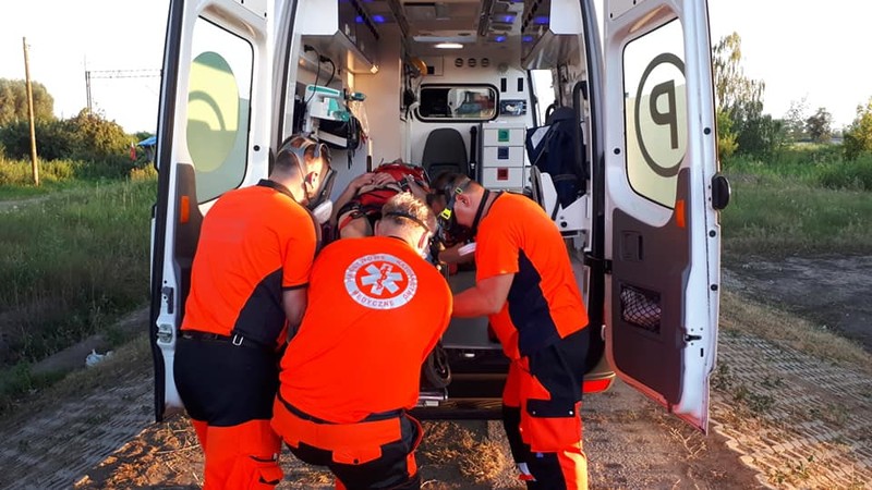 Elbląg, Na miejsce szybko przyjechała karetka Elbląg, Na miejsce szybko przyjechała karetka