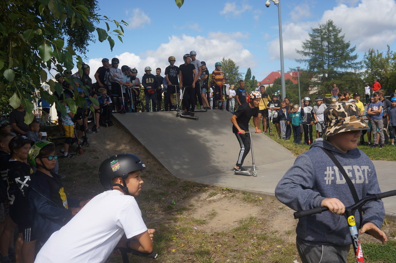 Elbląg, Hulajnogowe show w skateparku