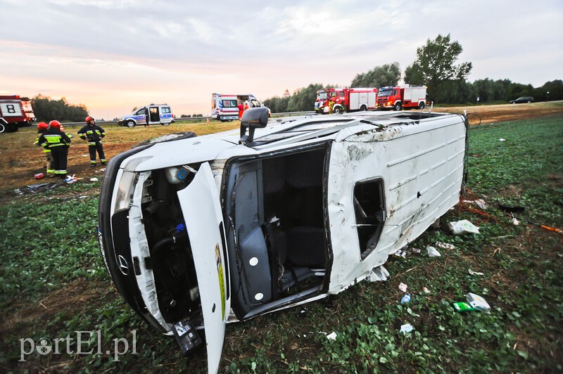 Elbląg, Dachowanie i kolizja w Nowym Dworze Elbląskim Elbląg, Dachowanie i kolizja w Nowym Dworze Elbląskim